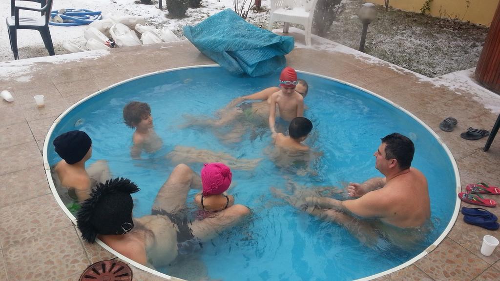 Family Hotel IV Велинград Экстерьер фото