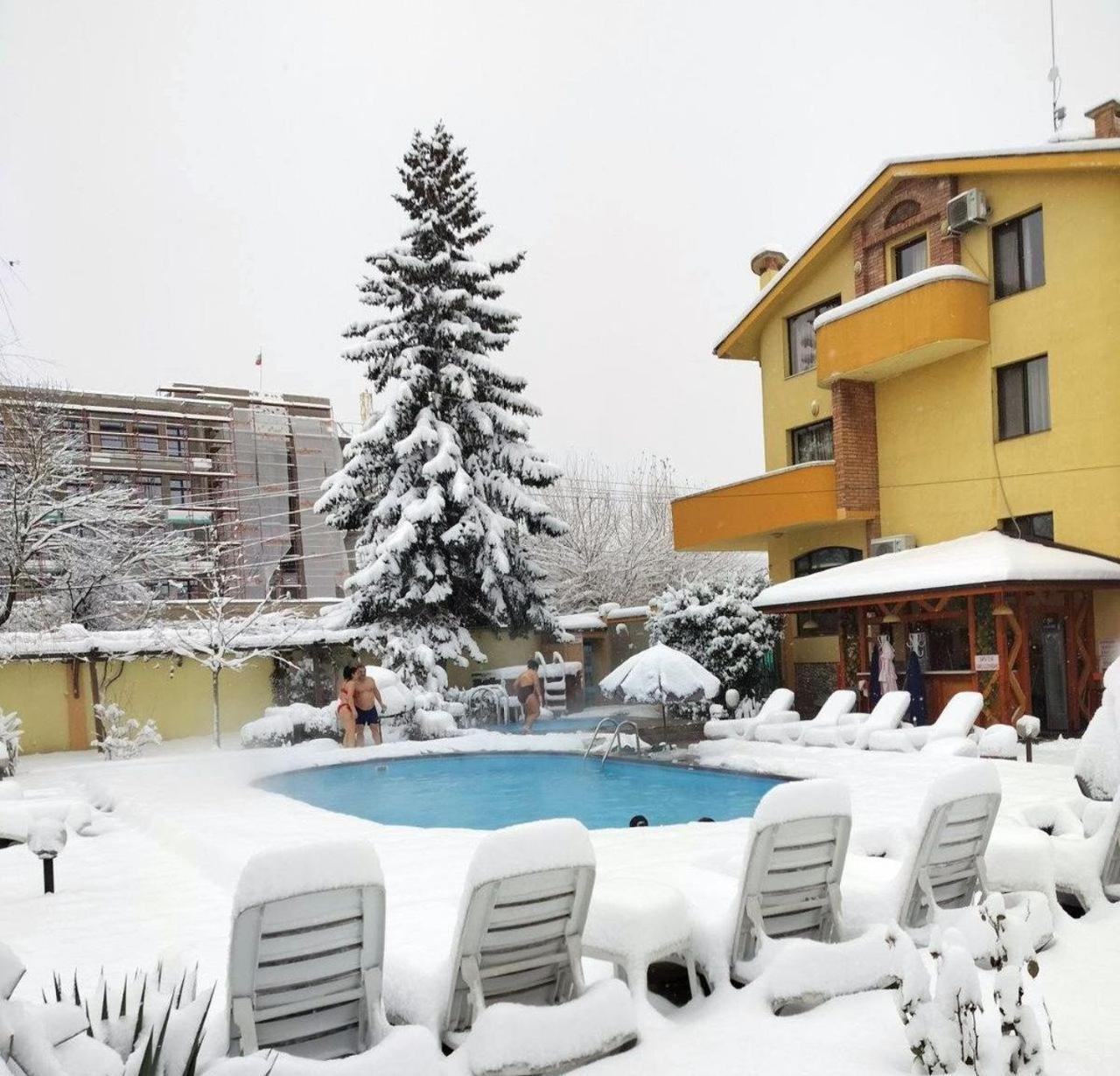 Family Hotel IV Велинград Экстерьер фото