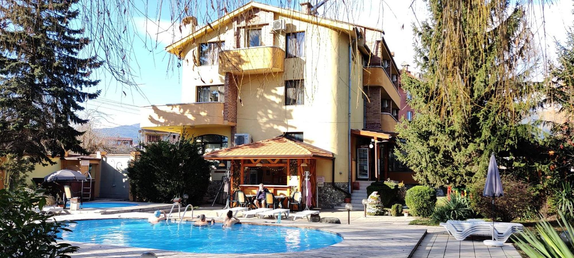 Family Hotel IV Велинград Экстерьер фото